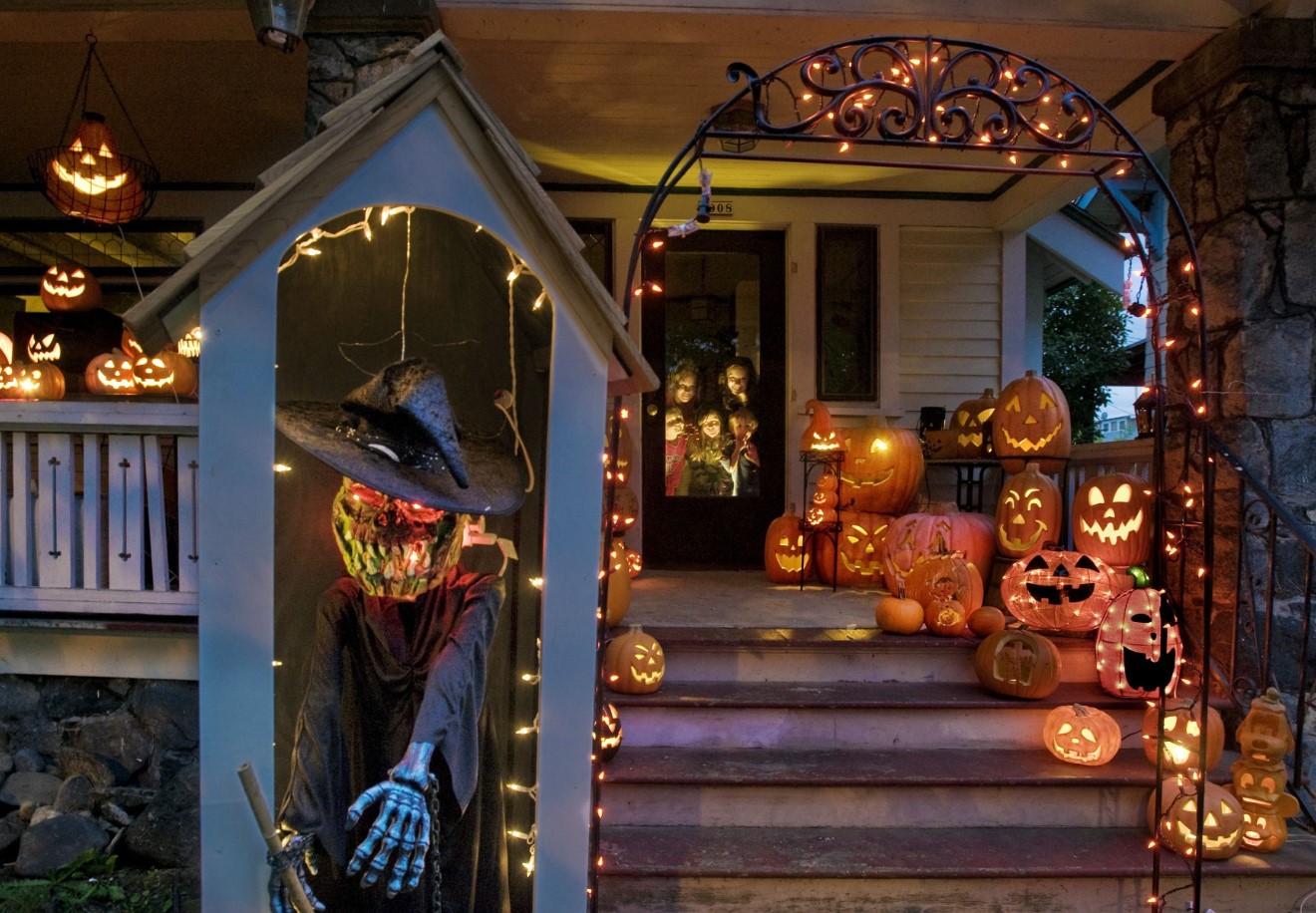 Hoiatus kõigile, kes sel nädalal oma aias Halloween'i dekoratsioone üles panevad