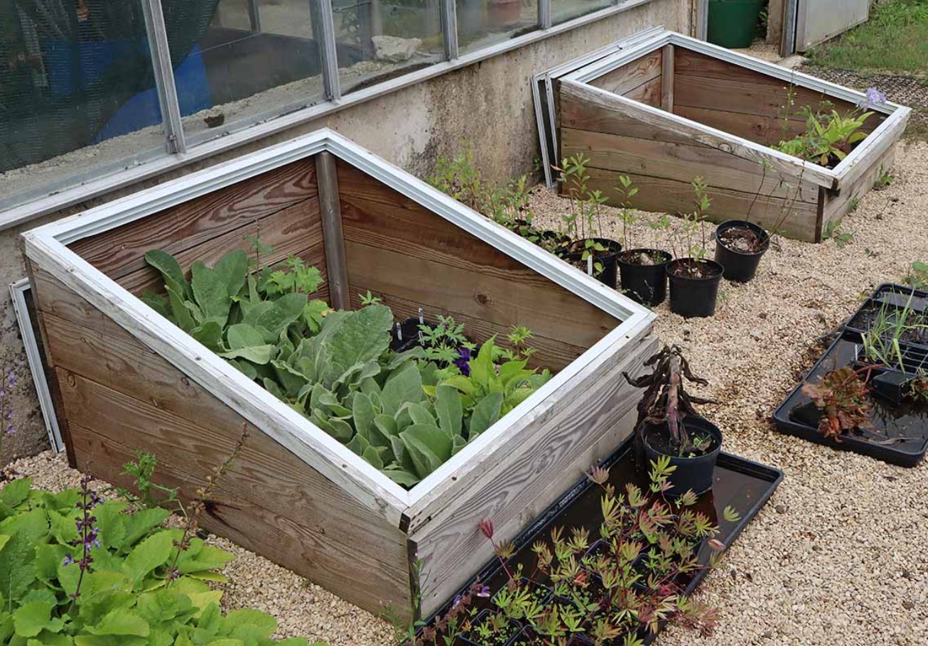 Kuidas pikendada aianduse hooaega Eestis: kerged tunnelid, kasvuhooned ja katused, mis toimivad